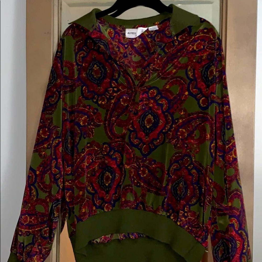 Vintage collard shirt